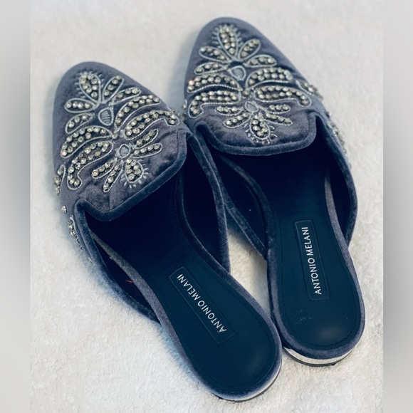 ANTONIO MELANI Genuine Leather | Velvet Embellished Flats | Offers Welcome SZ 6M - Picture 7 of 13